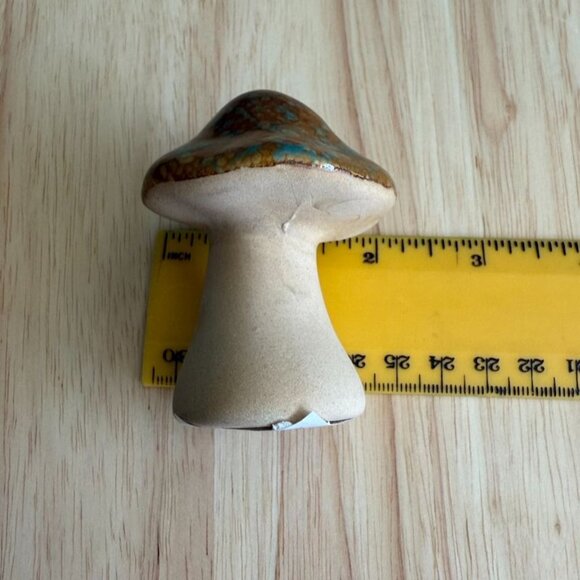 3" Ceramic Mushroom Figurine Speckled Brown Green Glaze Natural Finish Table Dec - Picture 6 of 6